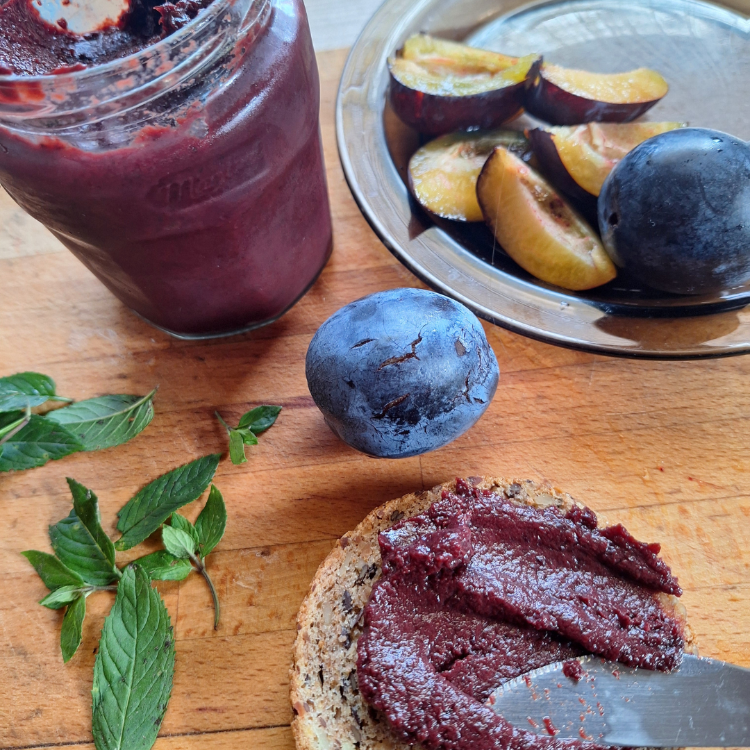 švestková povidla pečená v troubě bez cukru